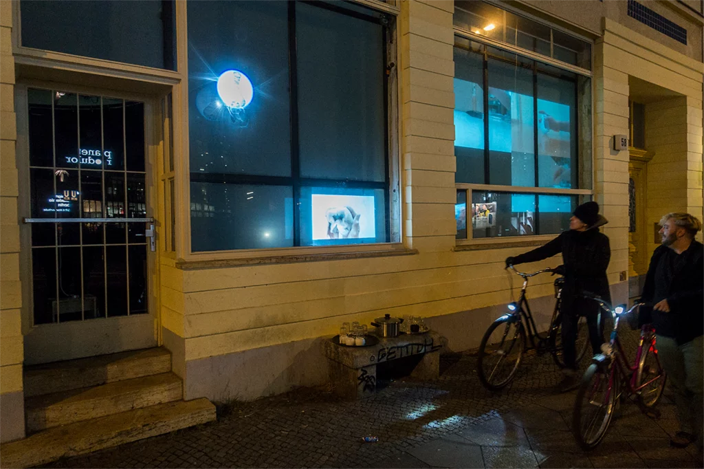 Nora Mertes, cooperations, flip flop