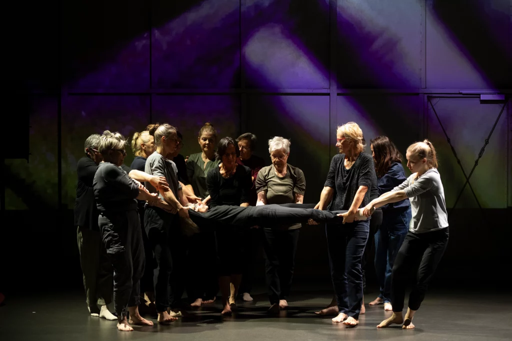 Nora Mertes, cooperations, Handarbeit